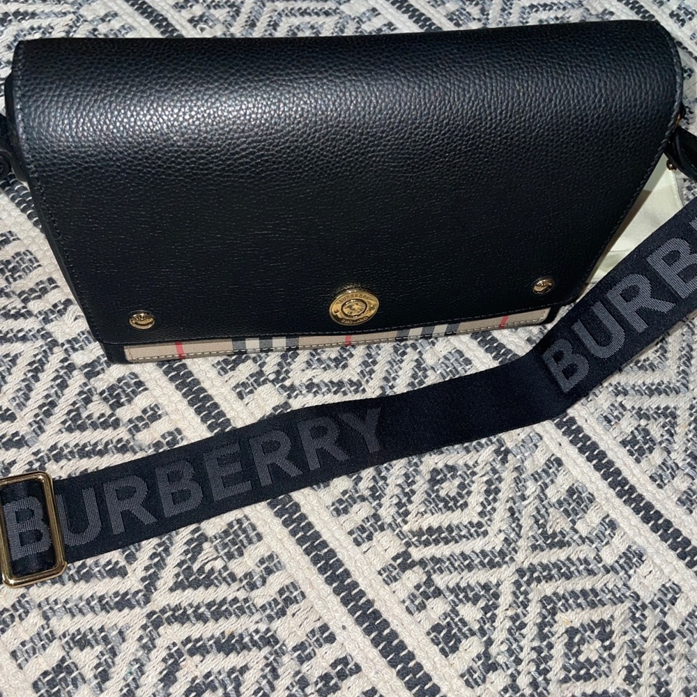 Burberry handbag
